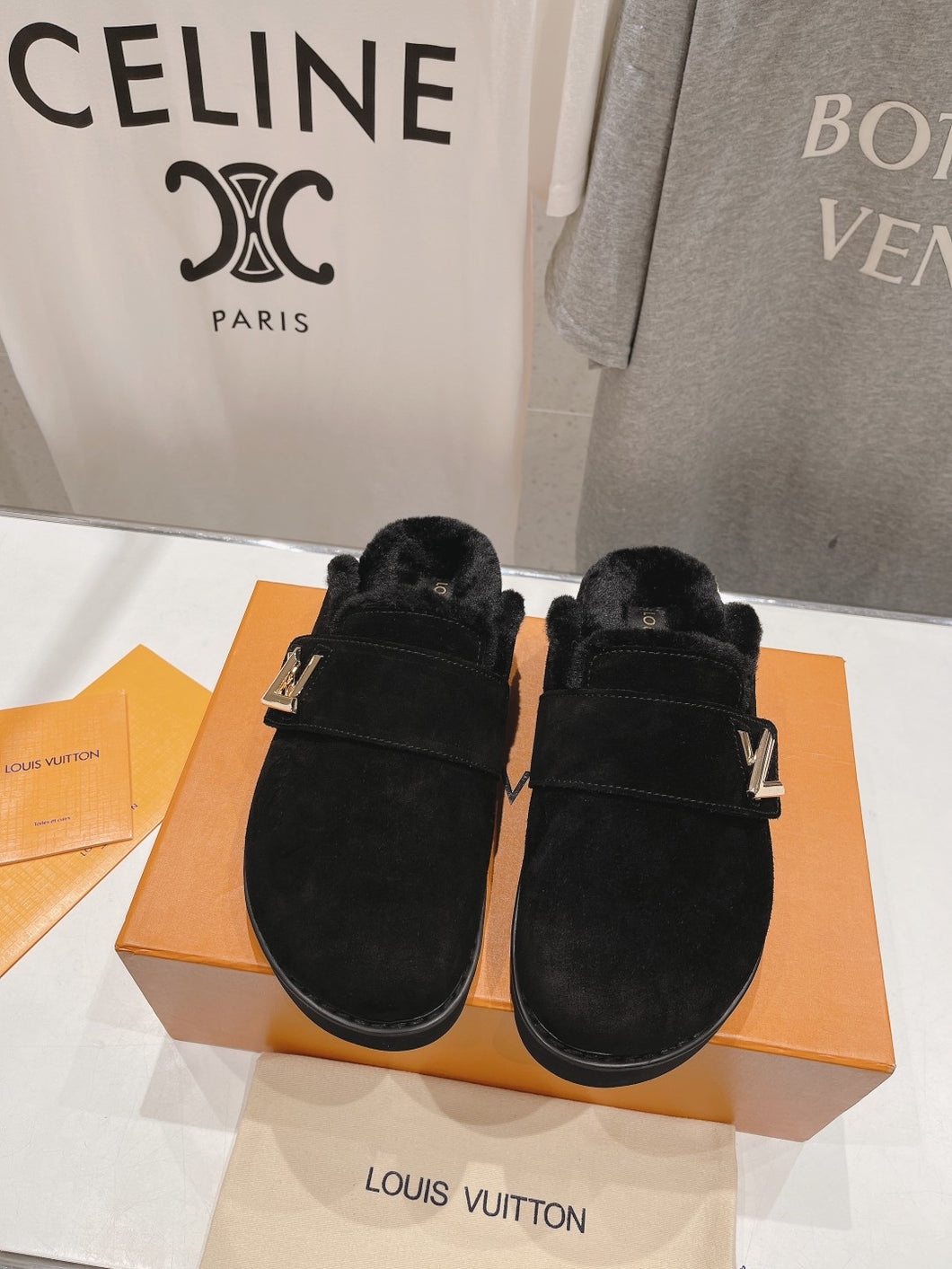 Louis Vuitton  Cozy Flat Comfort Clog