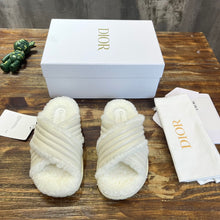 Load image into Gallery viewer, Christian Dior D - Cross Slide
