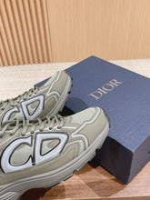 Load image into Gallery viewer, Christian Dior Men B30 Sneaker
