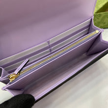 Load image into Gallery viewer, Gucci GG Continental Wallet
