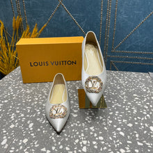 Load image into Gallery viewer, Louis Vuitton  Flat Ballerina
