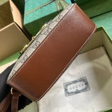 Load image into Gallery viewer, Gucci Horsebit 1955 Small Shoulder  Bag
