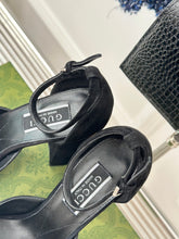 Load image into Gallery viewer, Gucci Platform Sandals With Double G
