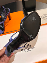 Load image into Gallery viewer, Hermes Glamour 70 Sandals
