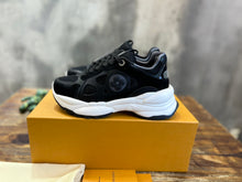 Load image into Gallery viewer, Louis Vuitton Run 55 Sneakers
