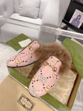 Load image into Gallery viewer, Gucci Princetown  Slipper

