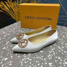 Load image into Gallery viewer, Louis Vuitton  Flat Ballerina
