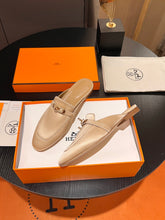 Load image into Gallery viewer, Hermes Hermes Kelly Mule
