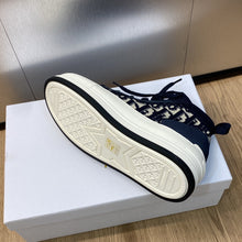 Load image into Gallery viewer, Christian Dior Walk&#39;n  Sneakers
