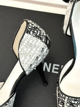 Load image into Gallery viewer, Chanel Heels
