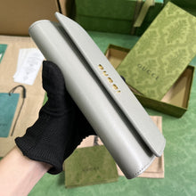 Load image into Gallery viewer, Gucci Continental Wallet
