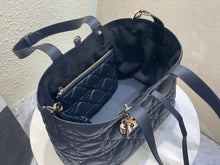 Load image into Gallery viewer, Christian Dior Medium Toujours Bag
