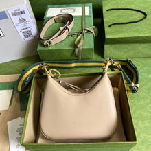 Load image into Gallery viewer, Gucci Attache Small Shoulder Bag
