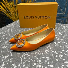 Load image into Gallery viewer, Louis Vuitton  Flat Ballerina
