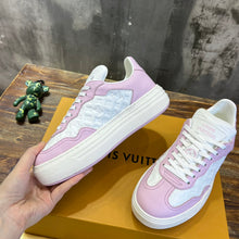 Load image into Gallery viewer, Louis Vuitton Groovy Platform Sneaker
