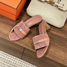 Load image into Gallery viewer, Hermes Gigi Sandal
