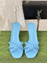 Load image into Gallery viewer, Gucci Slide Sandals With Bambo
