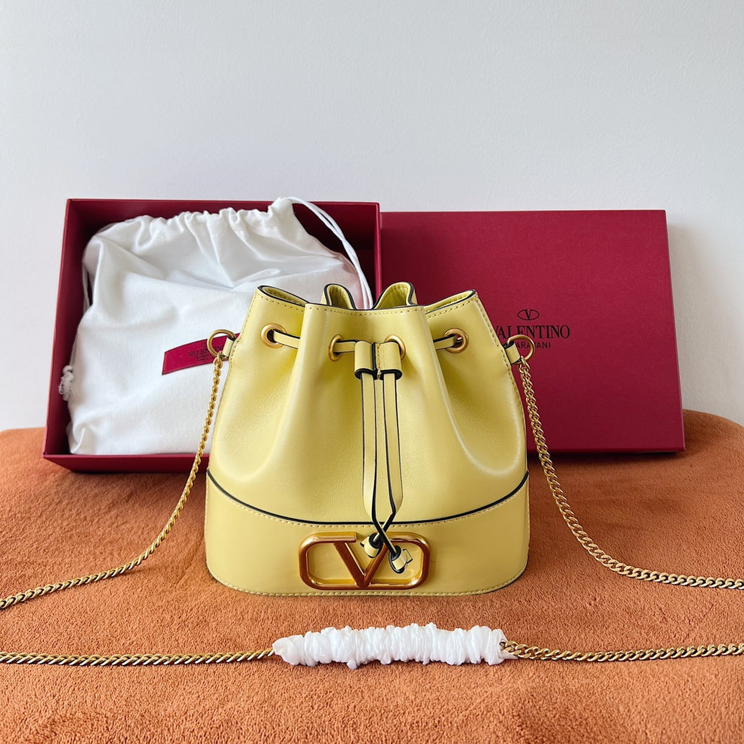 Valentino Garavani Mini Bucket Bag With Vlogo Signature Chain