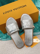 Load image into Gallery viewer, Louis Vuitton Lock It  Flat Mule
