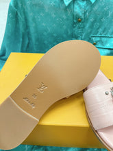 Load image into Gallery viewer, Louis Vuitton Lock It  Flat Mule
