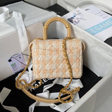 Load image into Gallery viewer, Chanel Small Vanity  Bag
