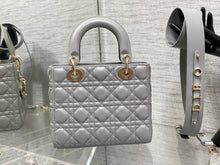 Load image into Gallery viewer, Christian Dior small Lady Dior  Bag
