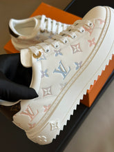 Load image into Gallery viewer, Louis Vuitton Time Out Sneakers
