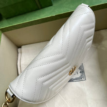 Load image into Gallery viewer, Gucci Marmont Matelasse Chain Mini Bag
