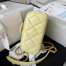 Load image into Gallery viewer, Chanel Small Vanity  Bag
