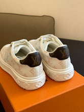 Load image into Gallery viewer, Louis Vuitton Time Out Sneakers
