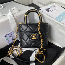 Load image into Gallery viewer, Chanel Small Vanity  Bag
