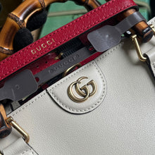 Load image into Gallery viewer, Gucci Diana Medium Tote Bag
