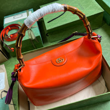 Load image into Gallery viewer, Gucci Diana Medium Shoulder Bag
