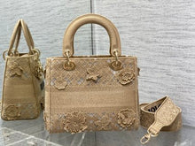 Load image into Gallery viewer, Christian Dior Medium Lady D-Lite Bag
