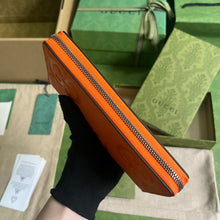 Load image into Gallery viewer, Gucci Zip Around Wallet
