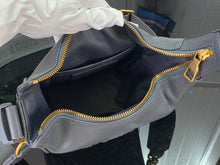 Load image into Gallery viewer, Louis Vuitton Cruise Messenger Bag
