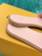 Load image into Gallery viewer, Louis Vuitton Lock It  Flat Mule
