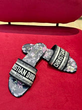 Load image into Gallery viewer, Christian Dior Dway Slide
