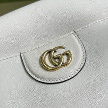 Load image into Gallery viewer, Gucci Diana Medium Shoulder Bag
