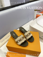 Load image into Gallery viewer, Louis Vuitton Lock it Mule
