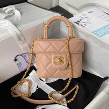 Load image into Gallery viewer, Chanel Small Vanity  Bag
