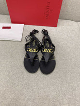 Load image into Gallery viewer, Valentino Thong Sandal
