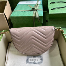 Load image into Gallery viewer, Gucci Marmont Matelasse Chain Mini Bag
