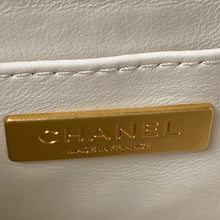 Load image into Gallery viewer, Chanel Small Vanity  Bag
