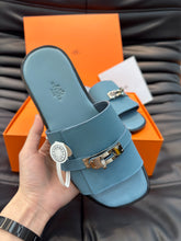 Load image into Gallery viewer, Hermes Giulia Sandal
