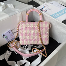 Load image into Gallery viewer, Chanel Small Vanity  Bag
