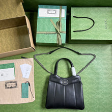 Load image into Gallery viewer, Gucci  Petite GG Small Tote Bag

