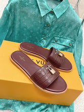 Load image into Gallery viewer, Louis Vuitton Lock It  Flat Mule
