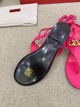 Load image into Gallery viewer, Valentino Thong Sandal
