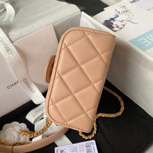 Load image into Gallery viewer, Chanel Small Vanity  Bag
